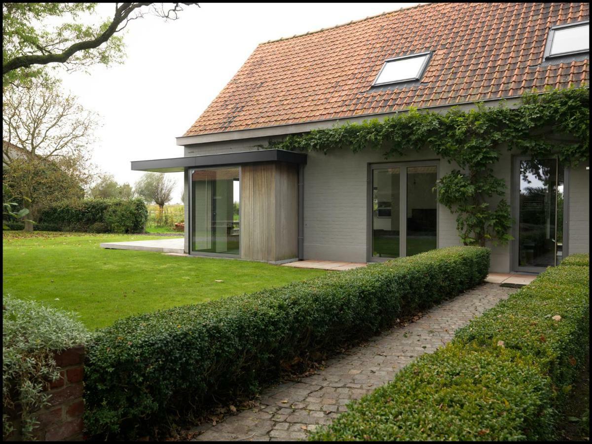 Bed and Breakfast Rooseboom22 Aartrijke Экстерьер фото